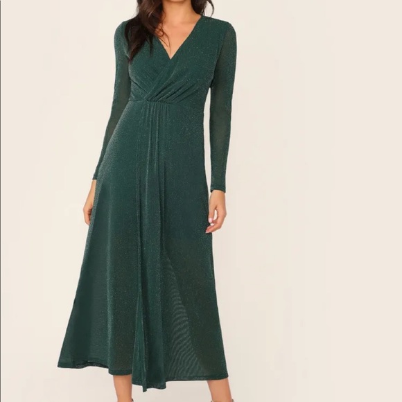 🆕Pretty green sparkle midi dress long sleeve - Picture 6 of 8